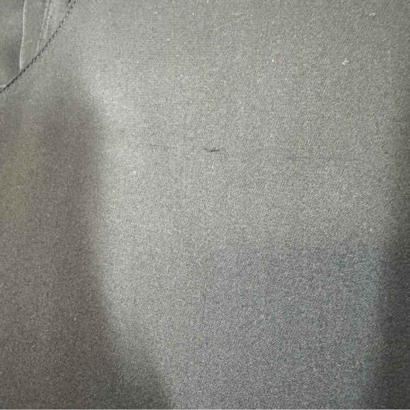 Vince Black Silk Blend Blouse  Long Sleeve Minimalist Workwear Top Size S - Picture 5 of 16